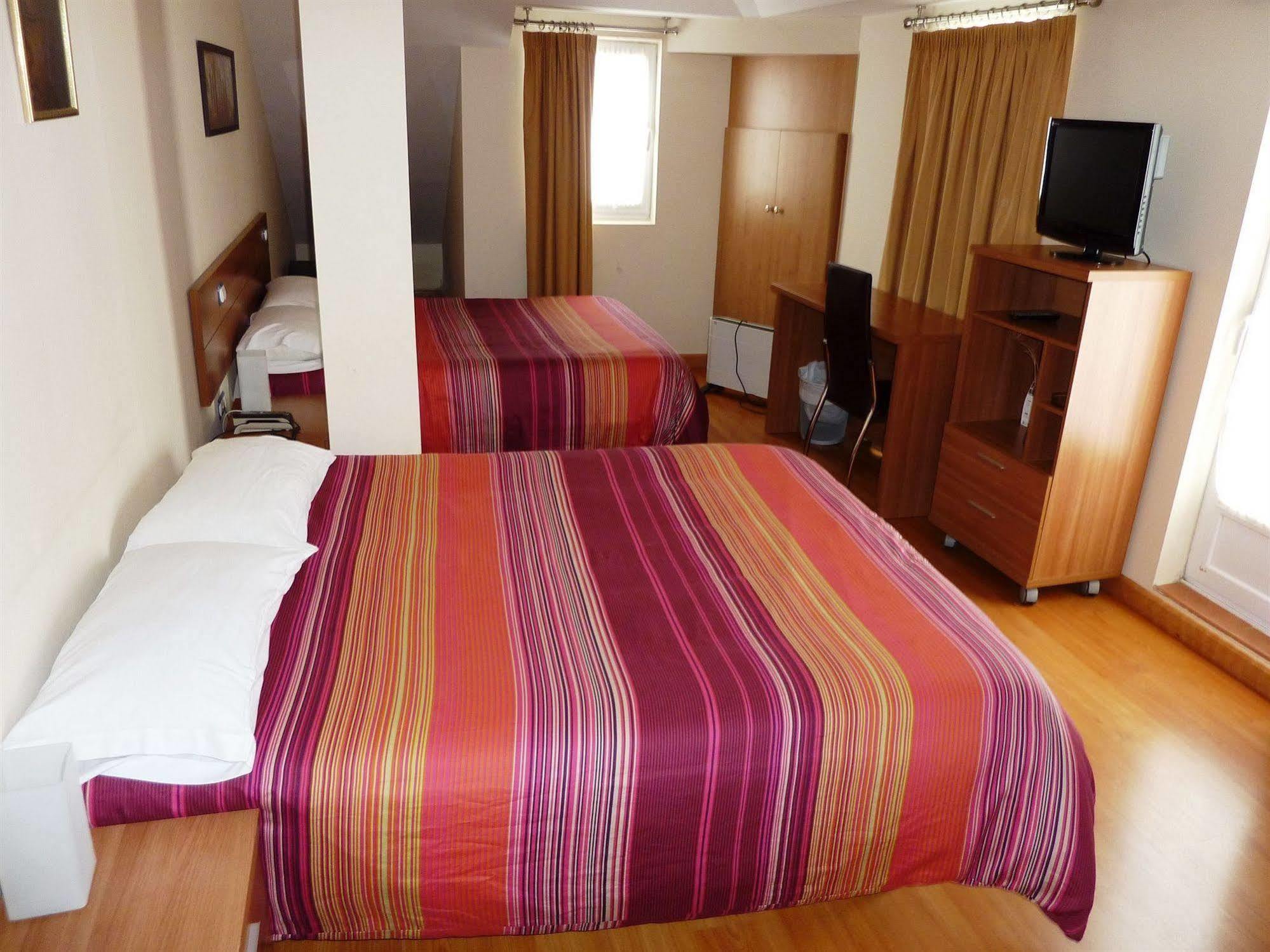 Hostal La Morada La Cistérniga Kültér fotó